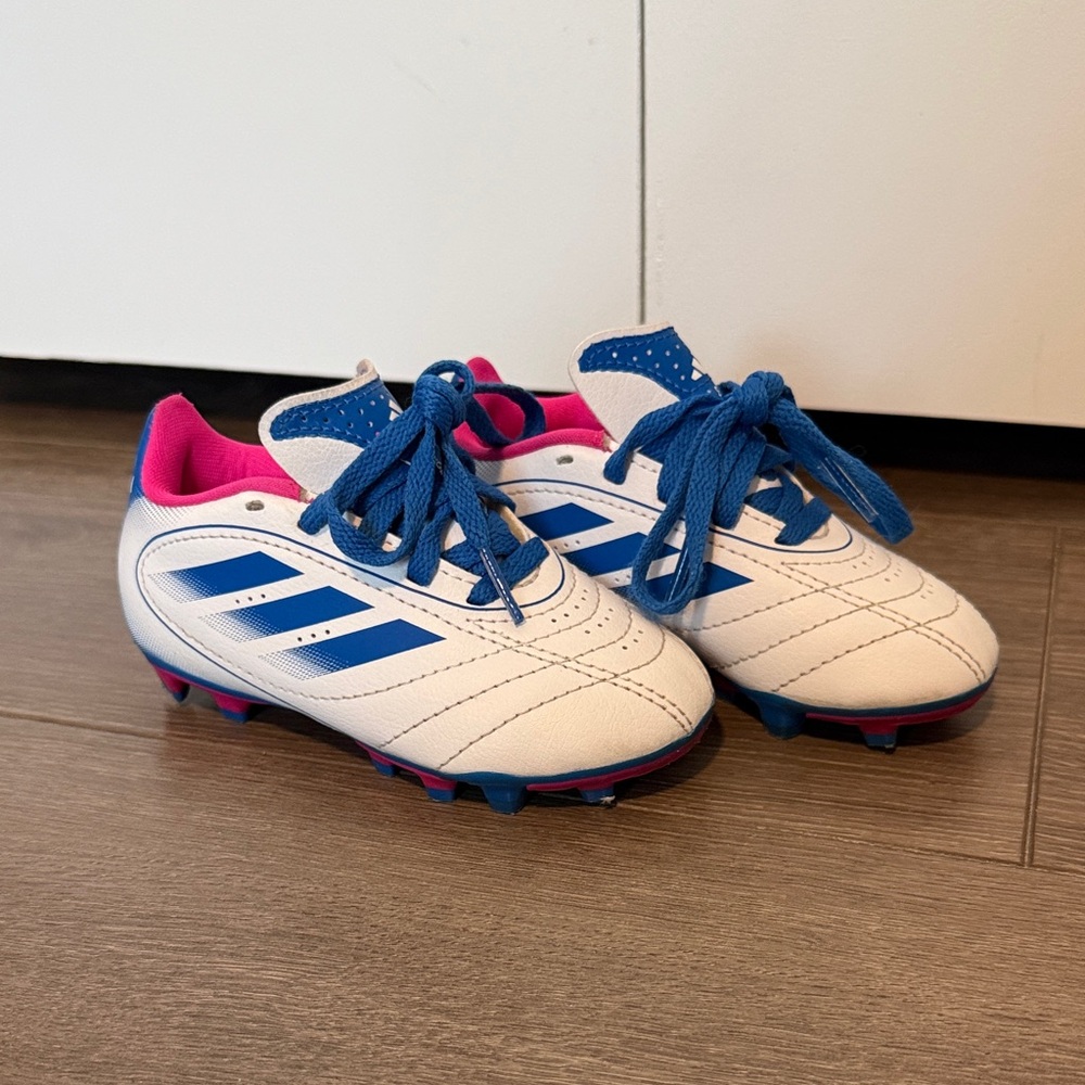 Toddler White and Blue Soccer Cleats